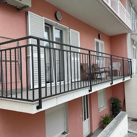 Apartments Antonia Makarska Exterior photo