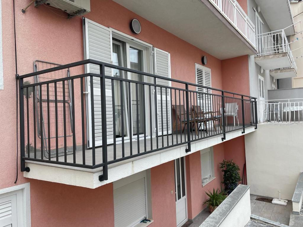 Apartments Antonia Makarska Exterior photo